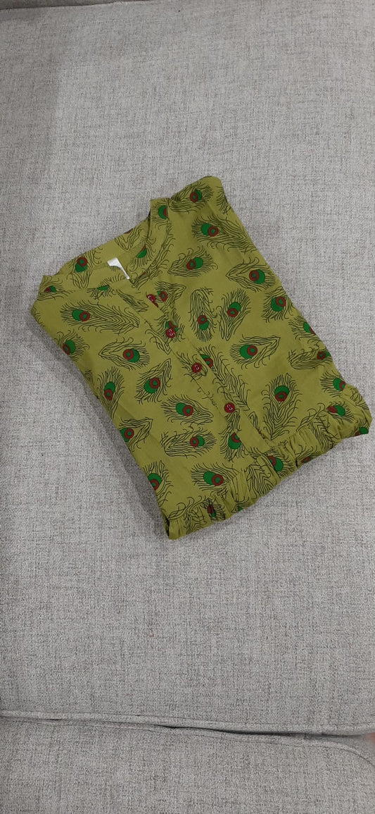 Short Top - Light Green Cotton @ DressingStylesCA.com