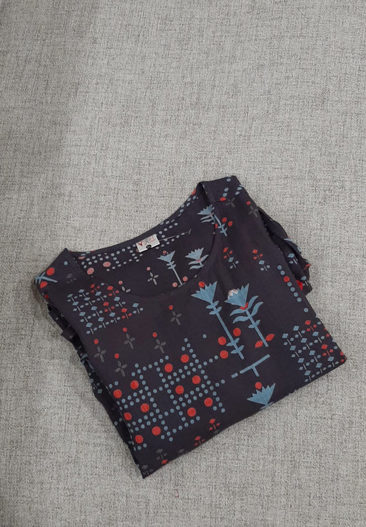 Short Top -Choco Grey Printed Top @ DressingStylesCA.com