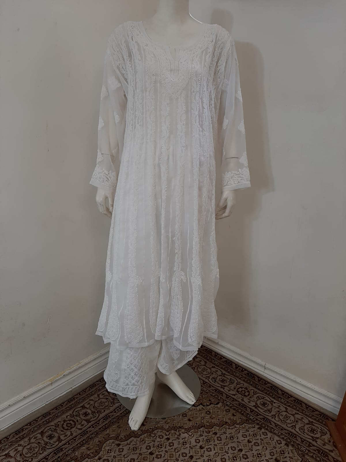 24 Khalidhar White Chikankari Kurti (Handwork) @ DressingStylesCA.com