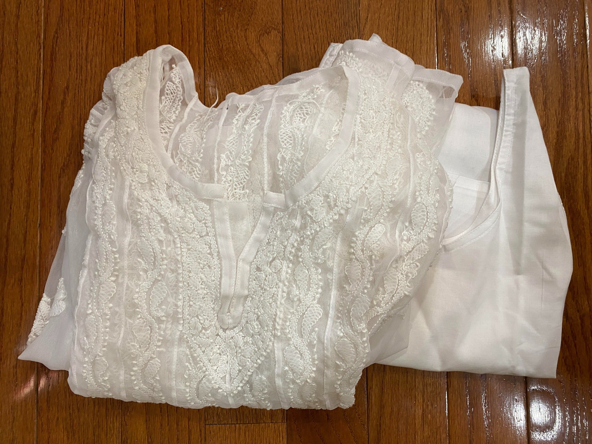 24  Khalidhar White Chikankari Kurti (Handwork) @ DressingStylesCA.com