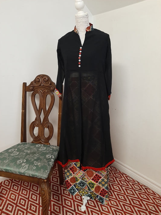 Black Georgette Kurti split with a Multicolored Skirt @ DressingStylesCA.com