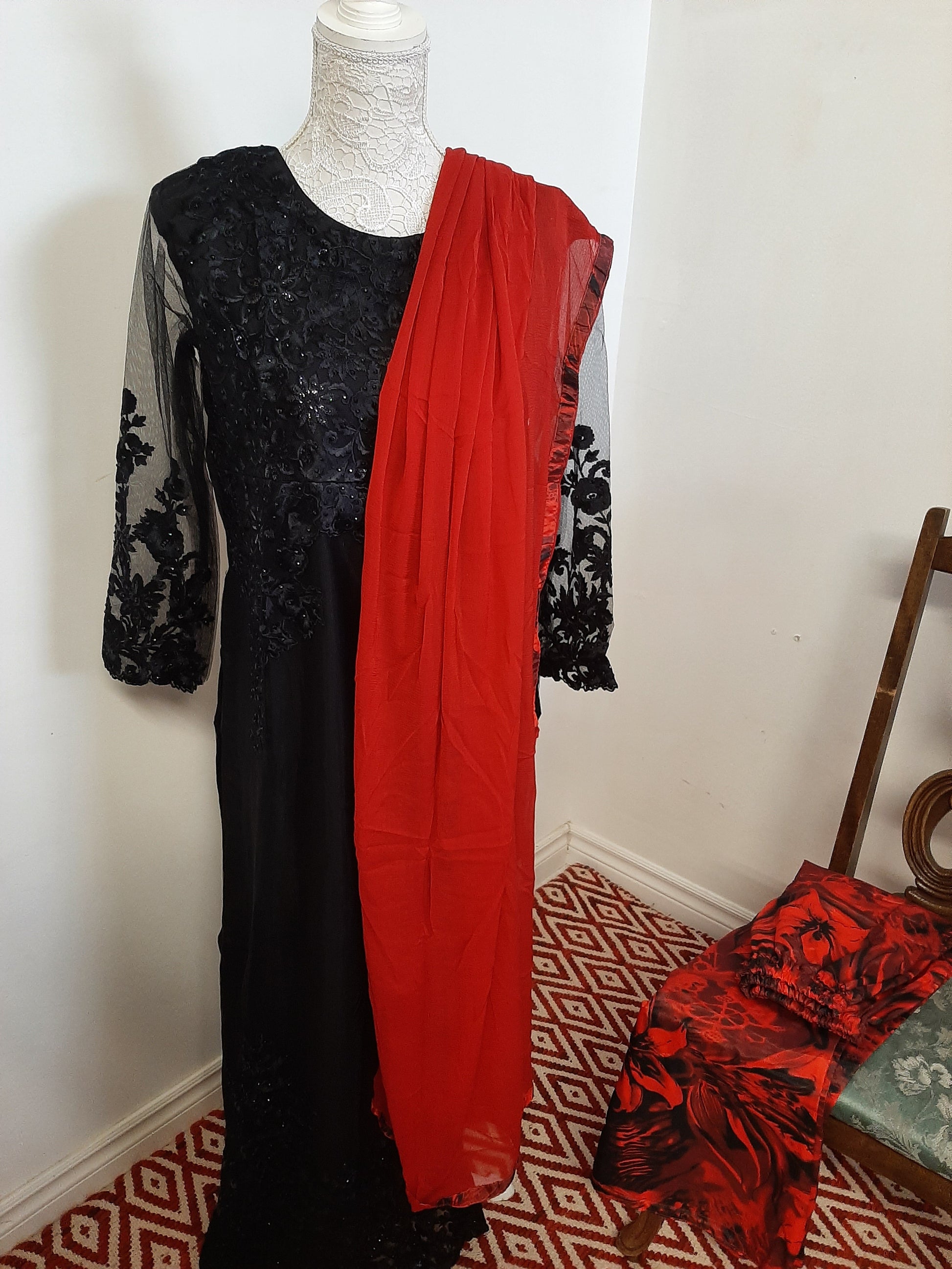 Black Kurti- Red Printed Palazzo & Red Dupatta @ DressingStylesCA.com