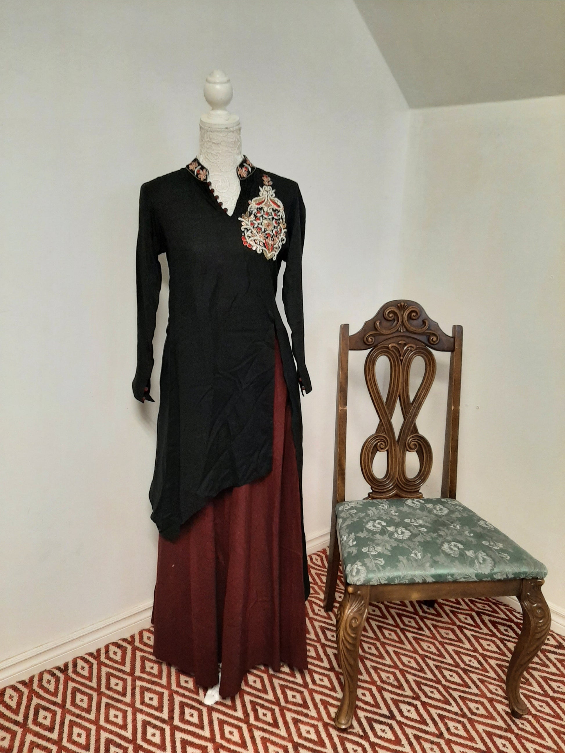 Black Kurti with Brown Skirt @ DressingStylesCA.com
