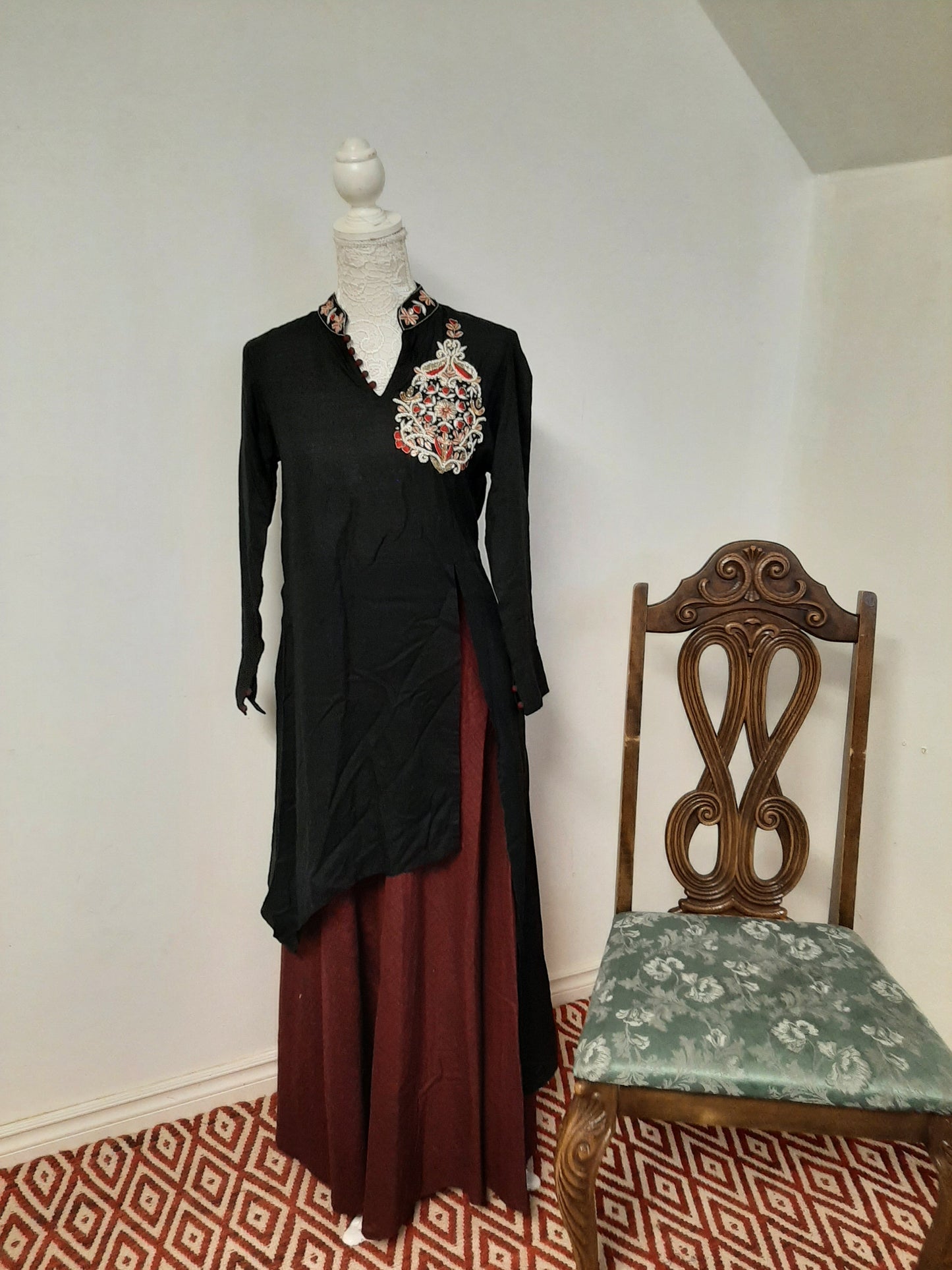Black Kurti with Brown Skirt @ DressingStylesCA.com