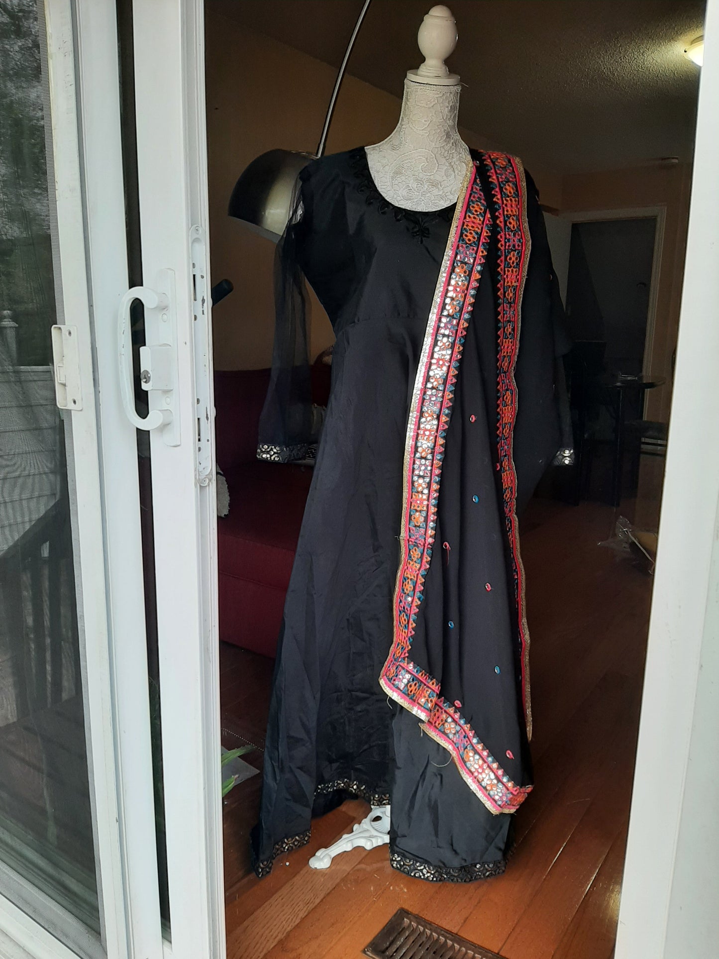 Black Long Gown- Embroidered Dupatta @ DressingStylesCA.com