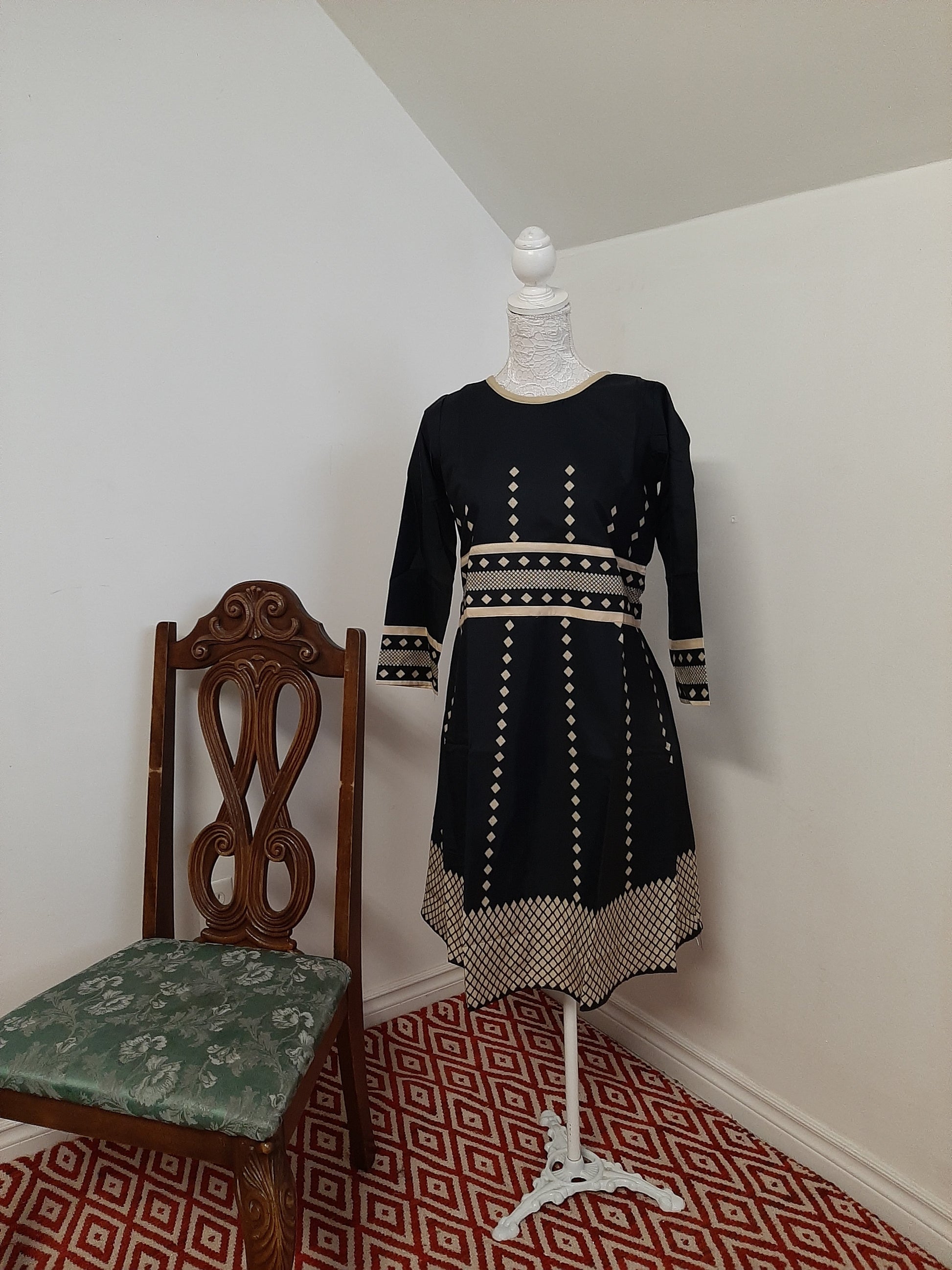 Short Top - Black Printed @ DressingStylesCA.com