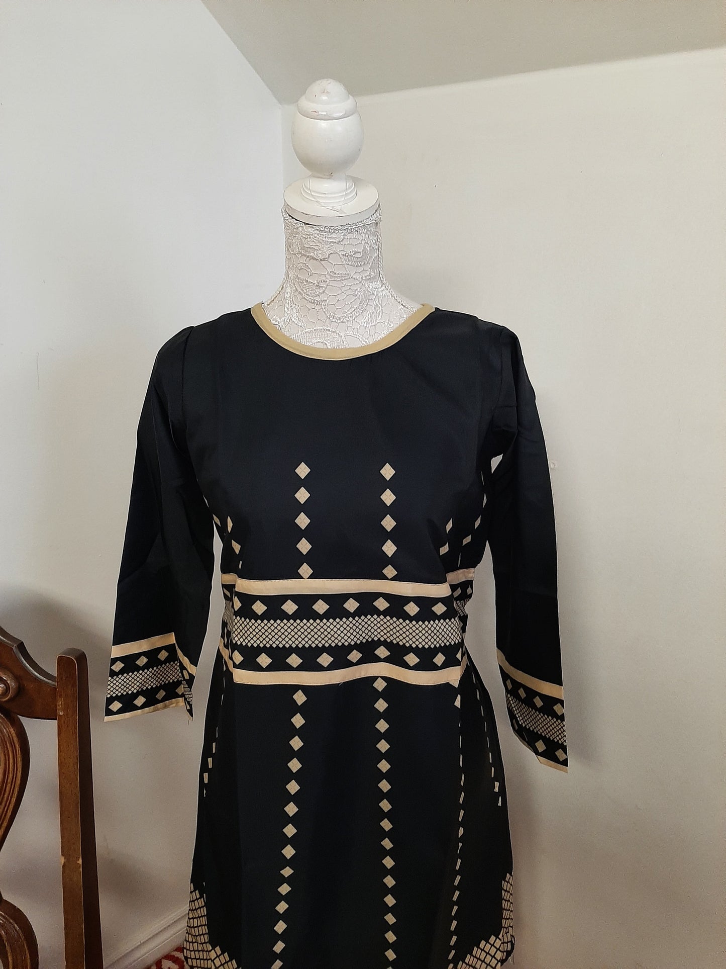 Short Top - Black Printed @ DressingStylesCA.com