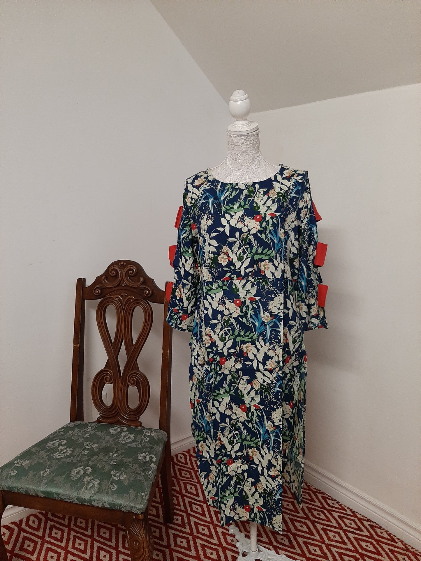 Blue Floral Kurti with Red Hand Bands @ DressingStylesCA.com