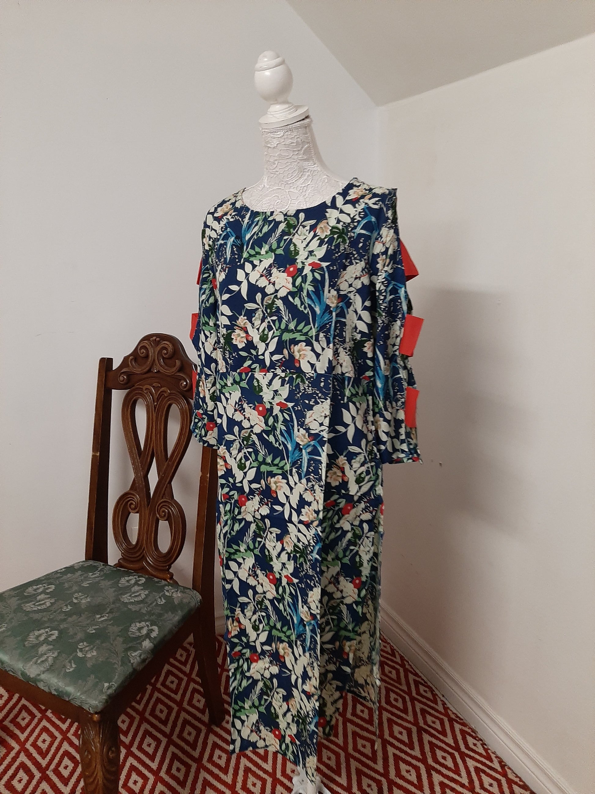 Blue Floral Kurti with Red Hand Bands @ DressingStylesCA.com