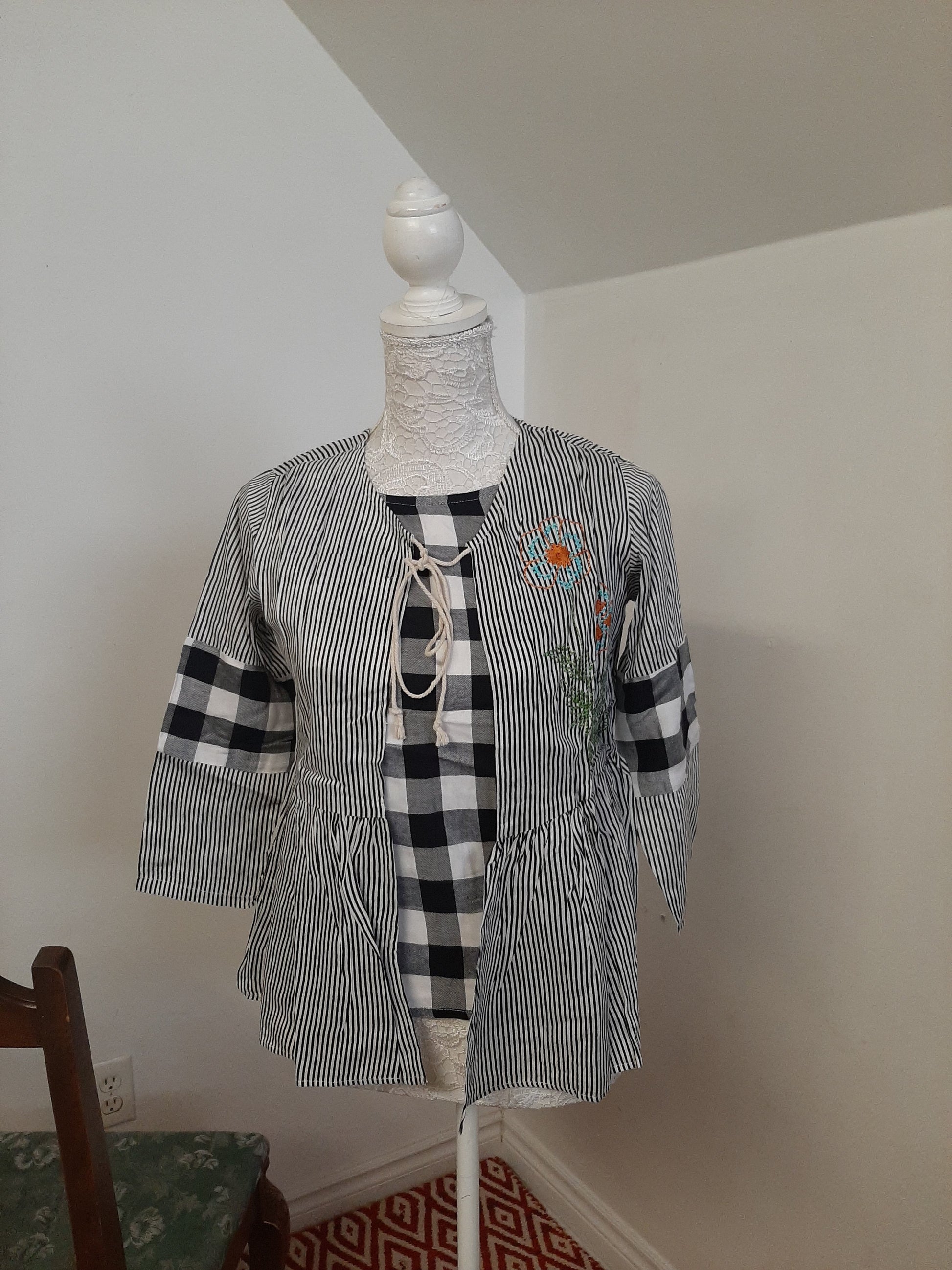Checkered Black& White Top With Shrug @ DressingStylesCA.com