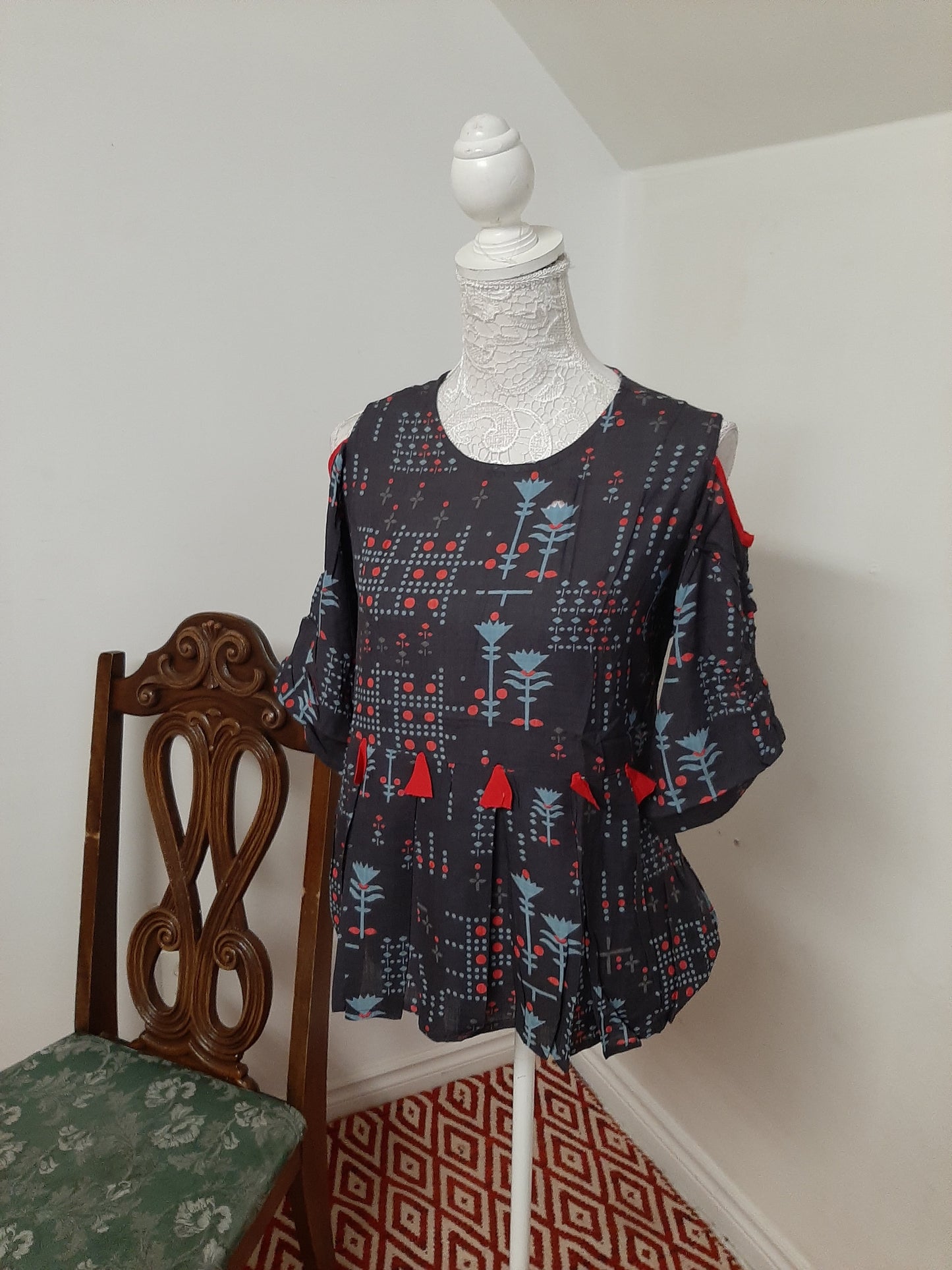 Short Top -Choco Grey Printed Top @ DressingStylesCA.com