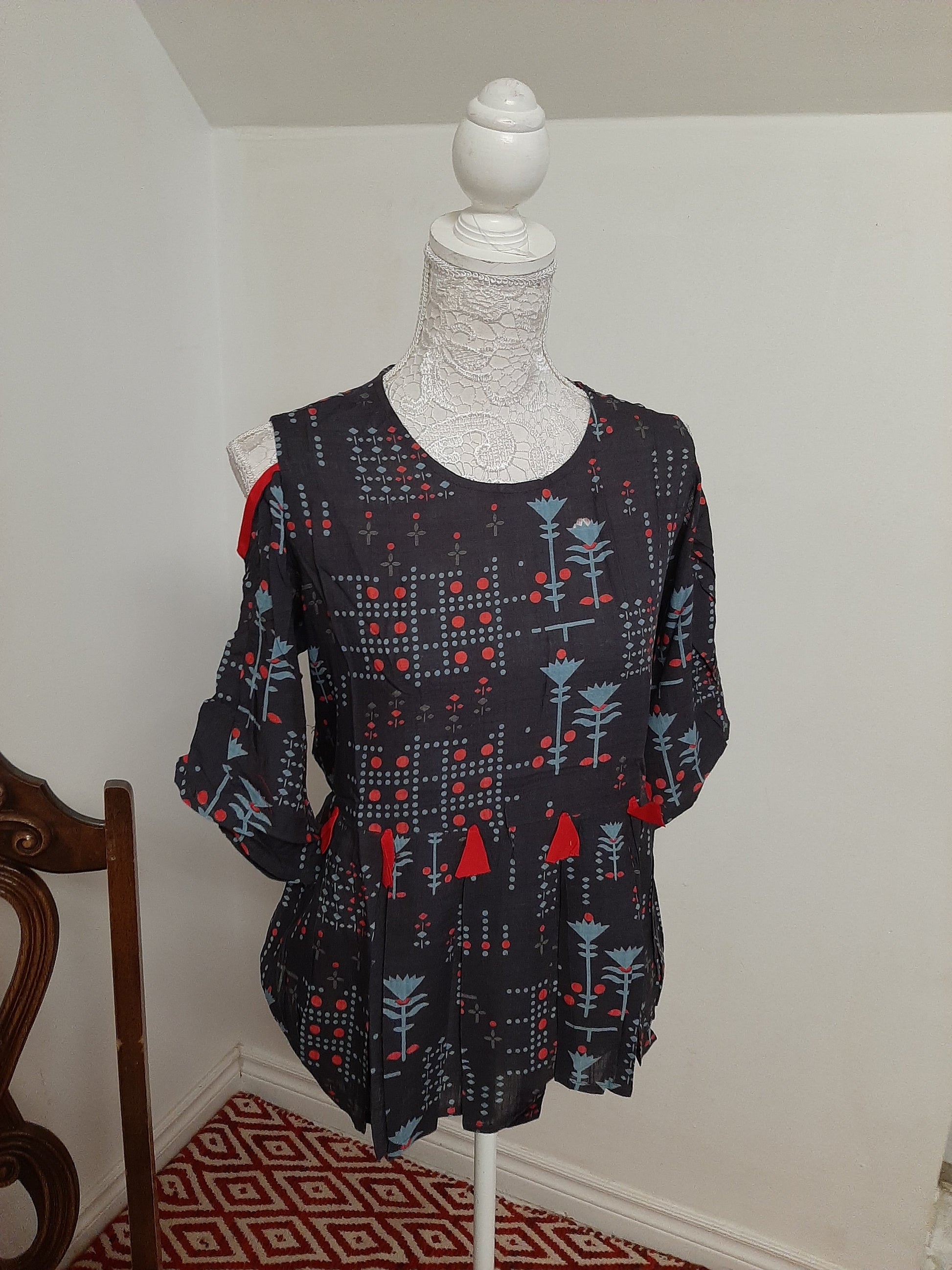 Short Top -Choco Grey Printed Top @ DressingStylesCA.com