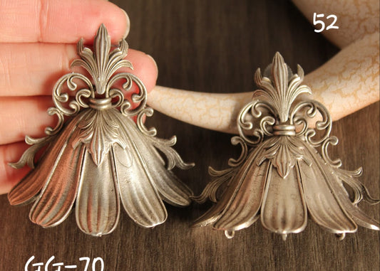 Flower Earrings @ DressingStylesCA.com
