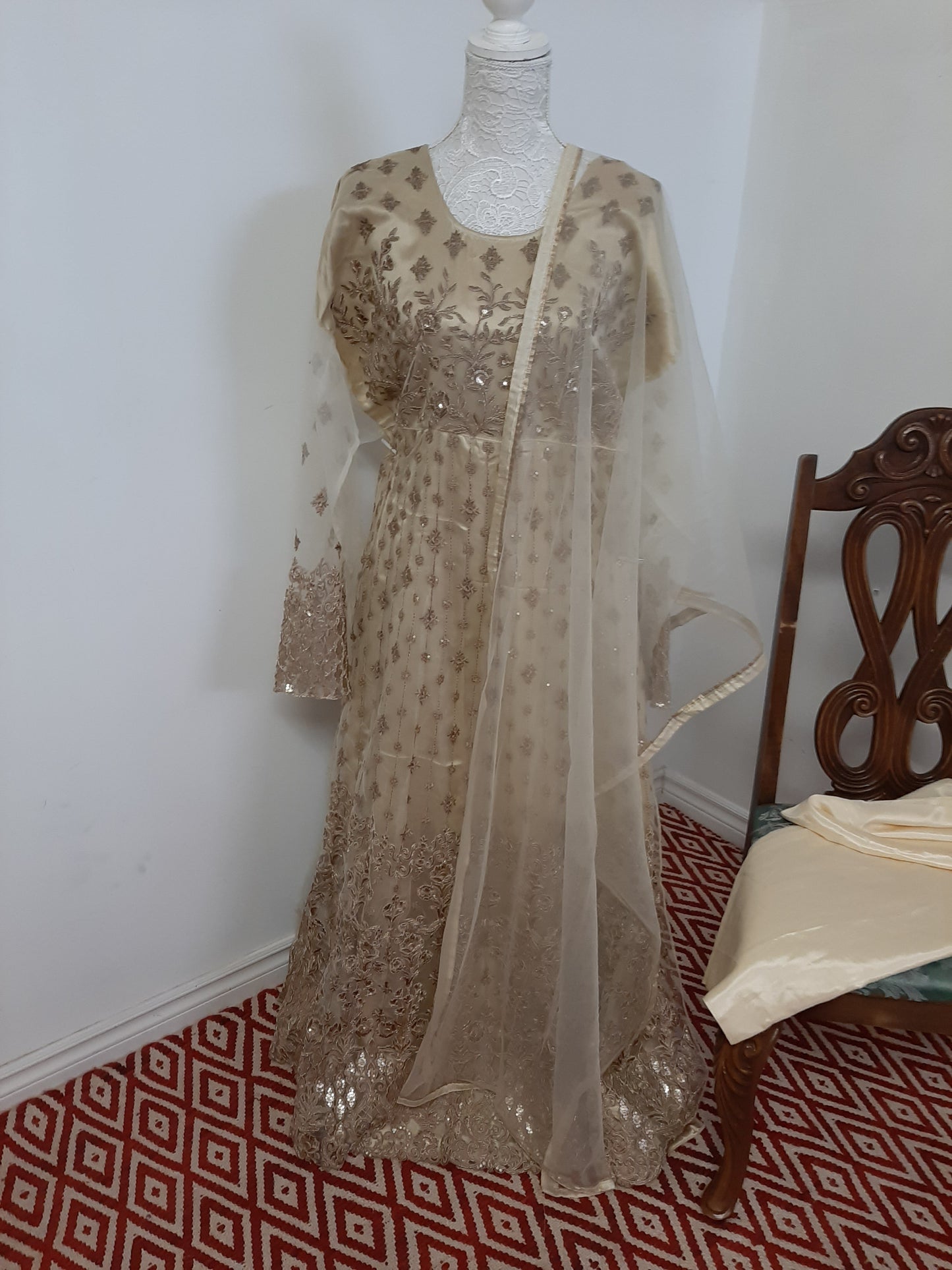 Gold Suit @ DressingStylesCA.com