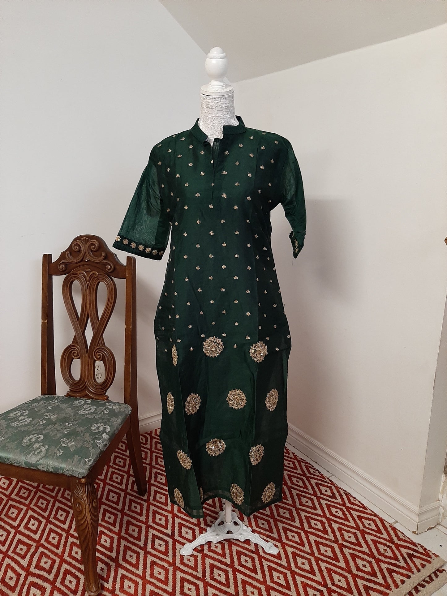 Green Straight Kurti with Golden Dupatta @ DressingStylesCA.com