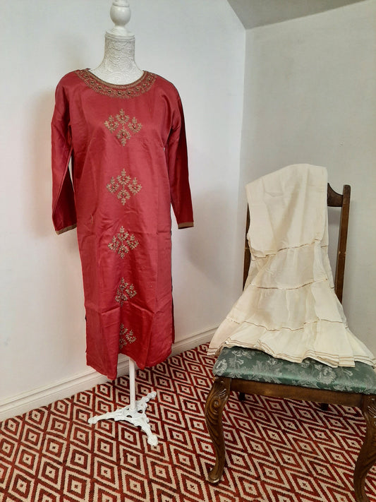 Lovely Dirty Pink Kurti & Cream Sharara Suit @ DressingStylesCA.com