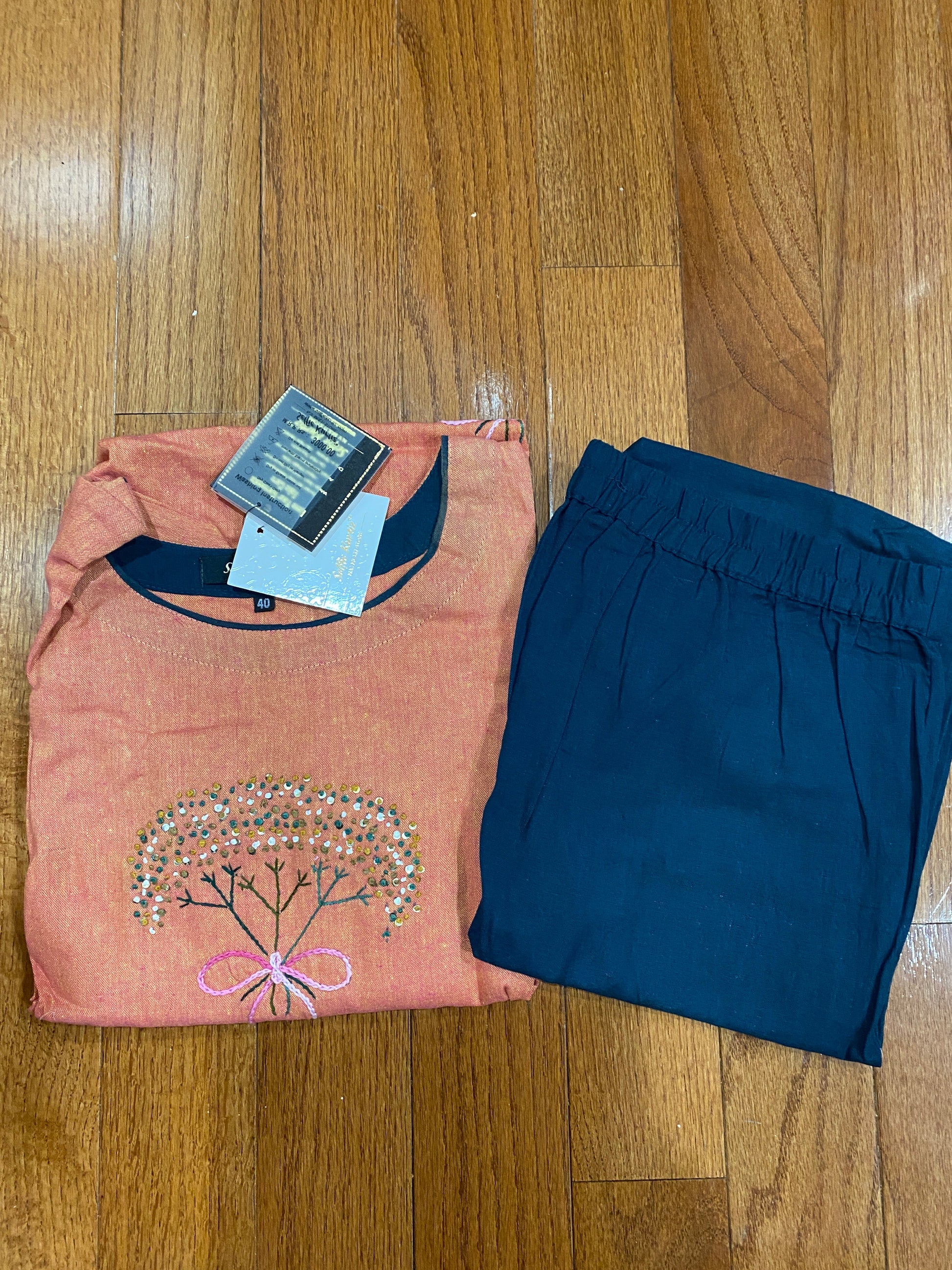 Peach Kurti with Turquoise Green Pant @ DressingStylesCA.com