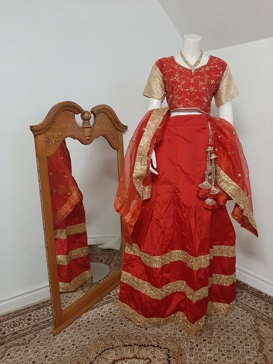 Tapeta Silk Red Lehenga Choli @ DressingStylesCA.com