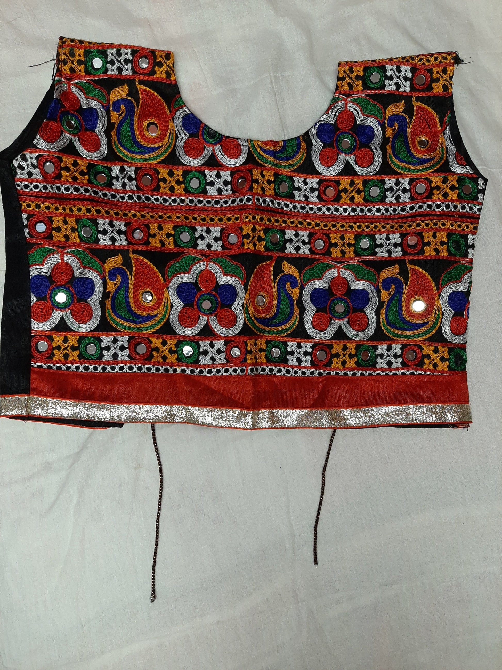 Traditional Gujarati Ghagra Choli- Green- Age 9-10 @ DressingStylesCA.com