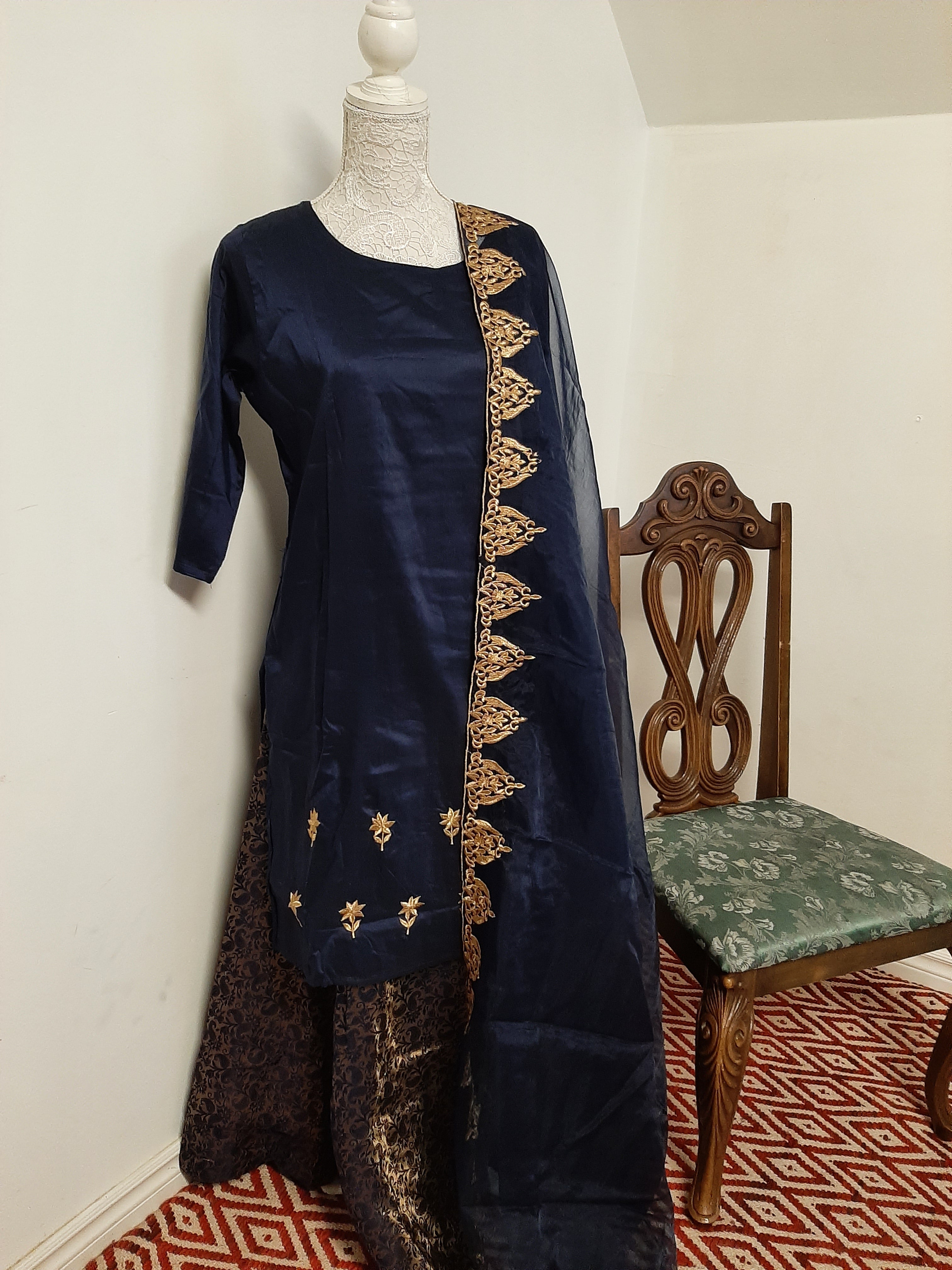 Pakistani Wedding Style Lehenga with Golden Embroidery Long Kurti  ZardosiBespoke | eBay