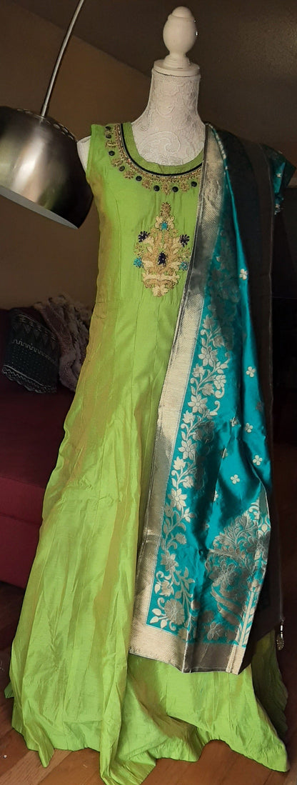 Green Long Gown With Blue Dupatta @ DressingStylesCA.com