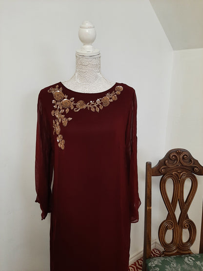 Maroon Long Gown with a lovely Design @ DressingStylesCA.com