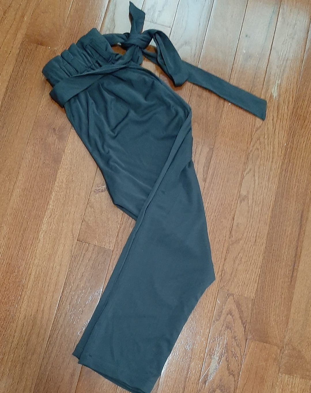 Trendy Grey Thin Pant with Belt @ DressingStylesCA.com